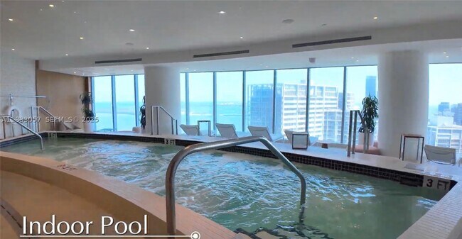 Building Photo - 300 Biscayne Blvd