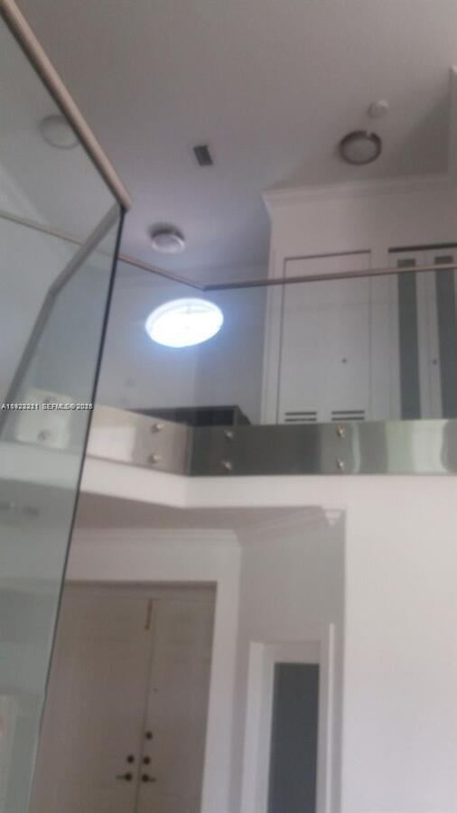 Building Photo - 7903 NW 111th Ct