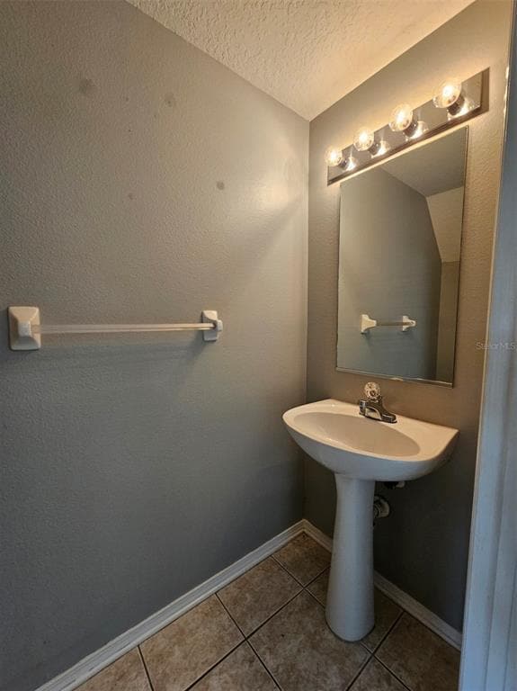 Building Photo - 2456 Lake Woodberry Cir