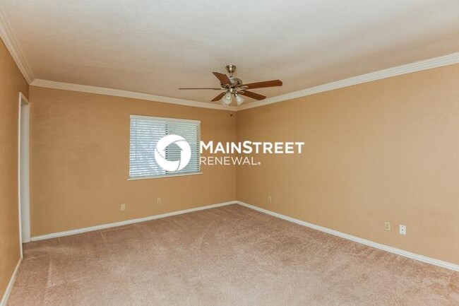 Building Photo - 4029 Blue Flag Ln