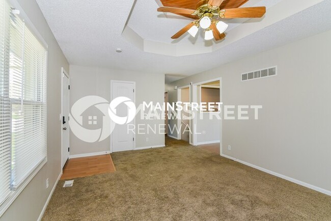 Building Photo - 505 NW Willow Dr
