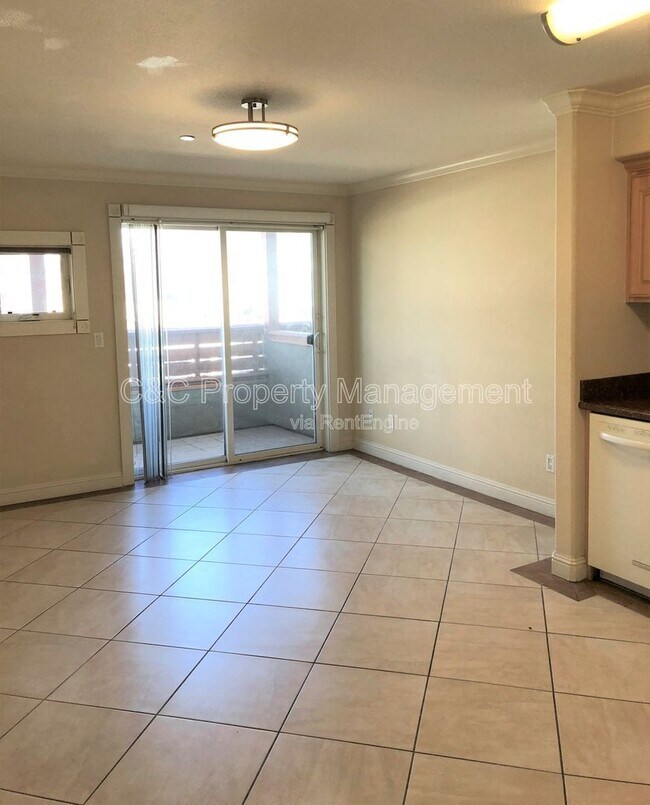 Building Photo - 1421 N First St