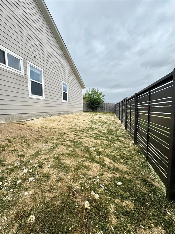 Building Photo - 100 Zayd Ct