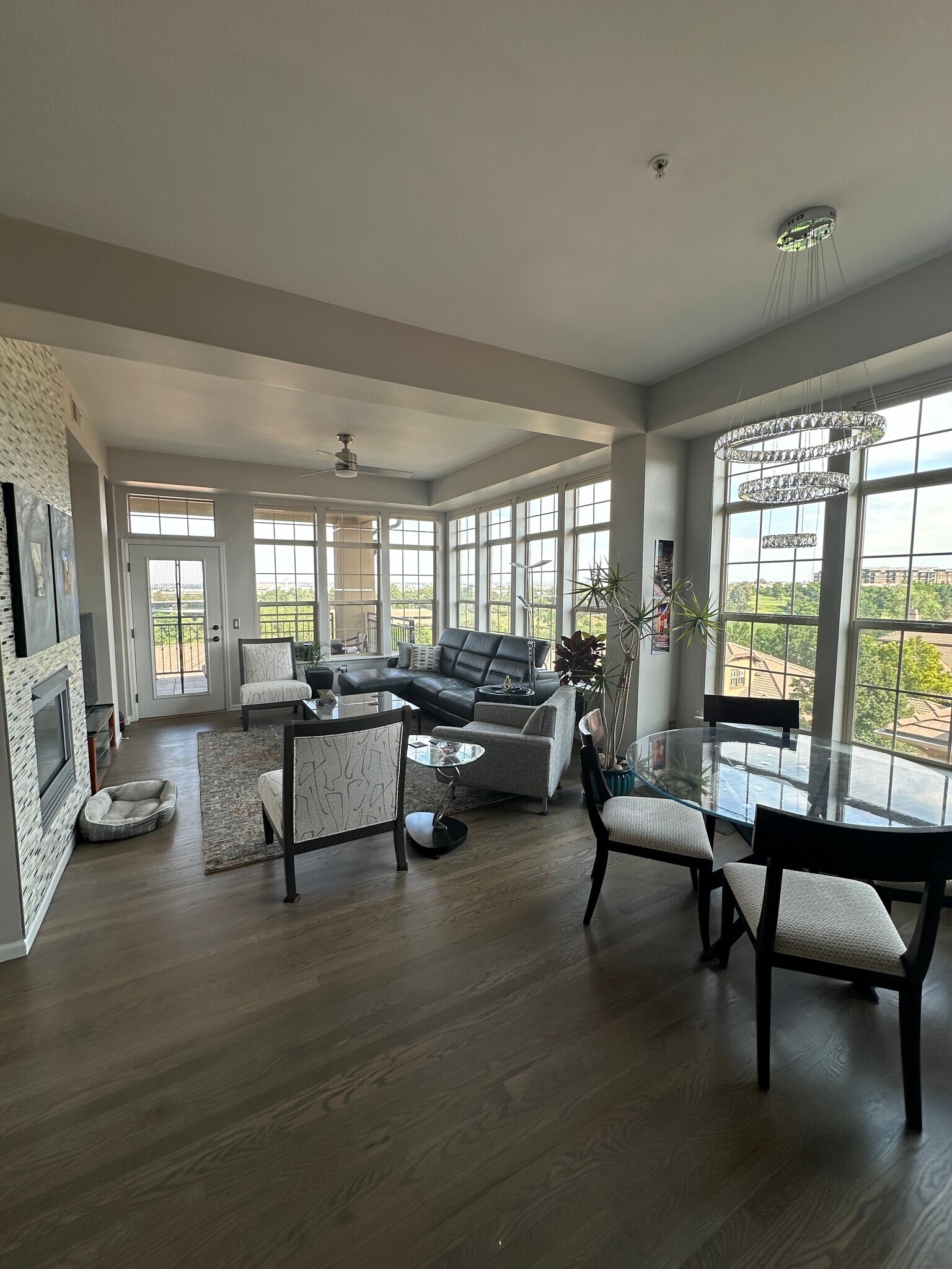 Building Photo - 7820 Inverness Blvd