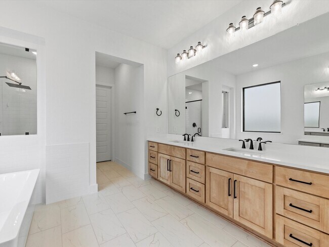 Building Photo - 30715 Chamomile Bnd