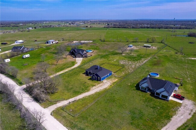 Building Photo - 12268 Cr 175
