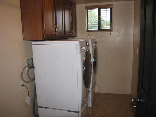 Building Photo - COMING SOON!!! Located in Vail Az  on a premium elevated lot!!