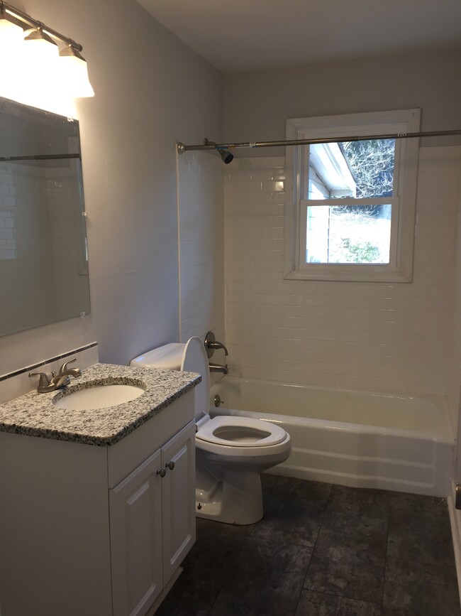 bathroom - 3509 Sargeant Dr