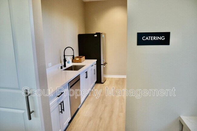 Building Photo - 26898 Rubicon Rd