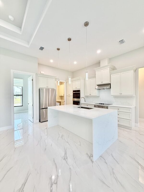 Building Photo - 20 Coxswain Dr