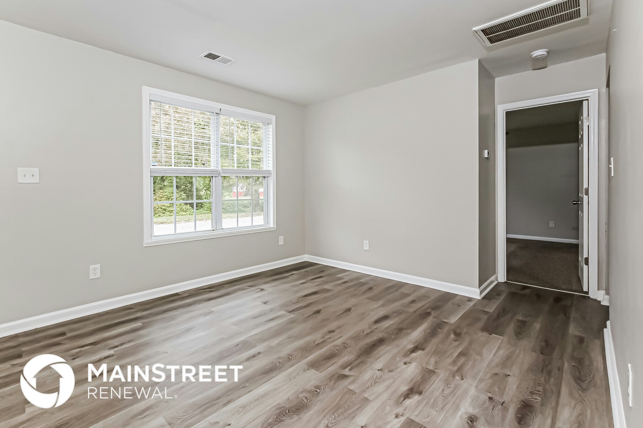 Building Photo - 1850 Adams Ave