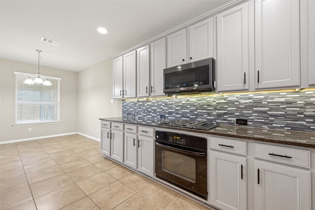 Building Photo - 14718 Julie Meadows Ln