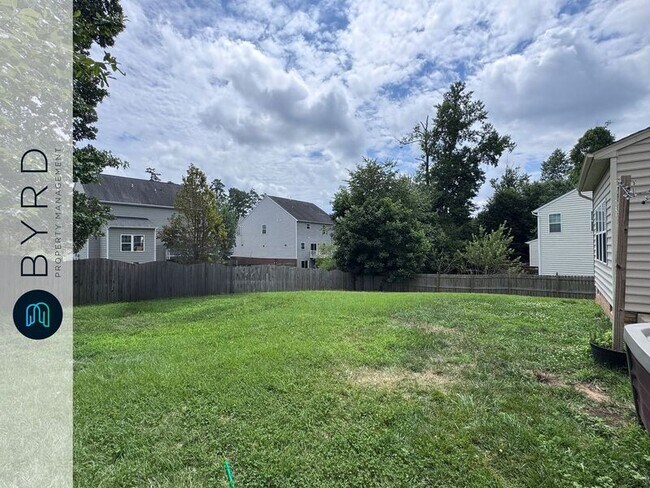 Building Photo - 7025 Heartleaf Ln
