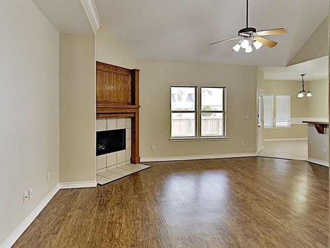 Building Photo - *No Application Fee*