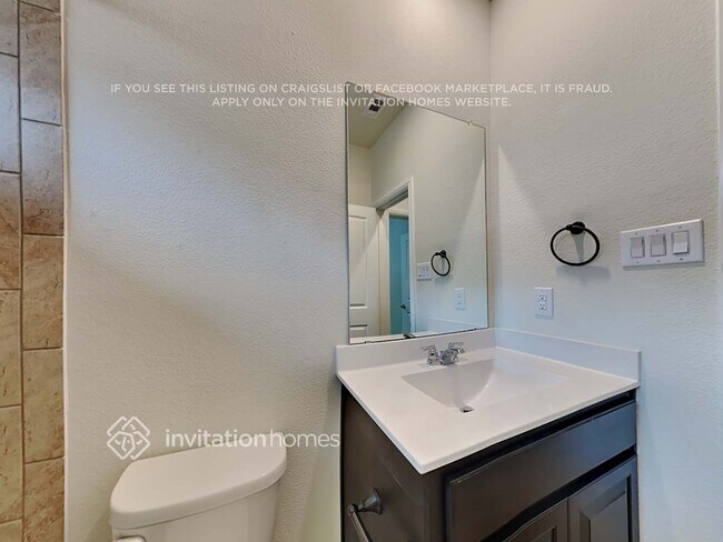 Building Photo - 146 Wagon Mound Dr