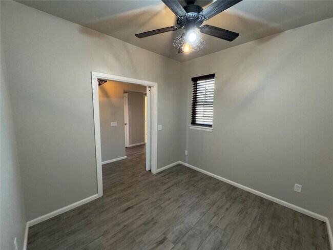 Building Photo - 6297 NW 178th Cir
