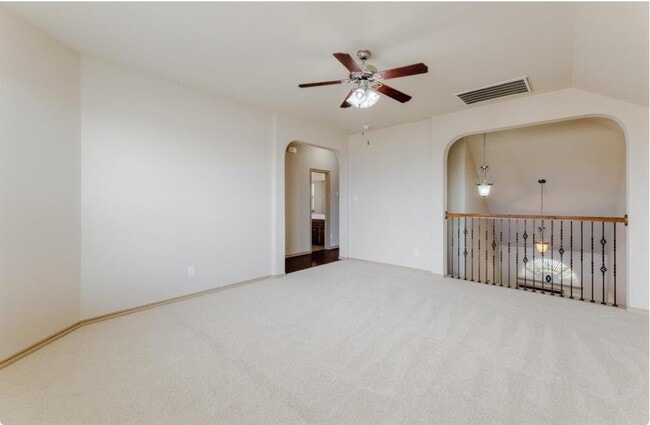 Building Photo - 1619 Brighton Downs