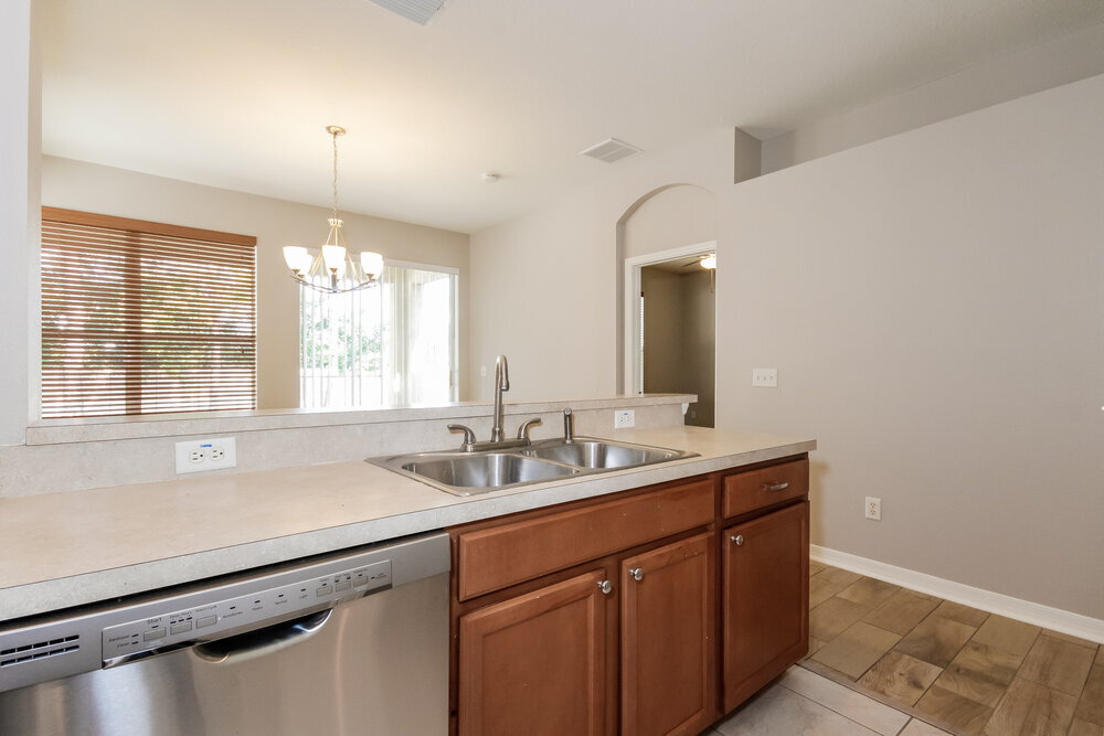 Building Photo - 910 Larwood Pine Dr