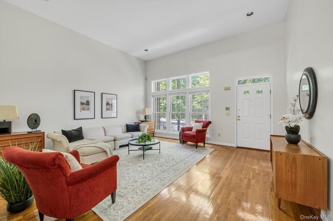 Building Photo - 62 Marjorie Ct