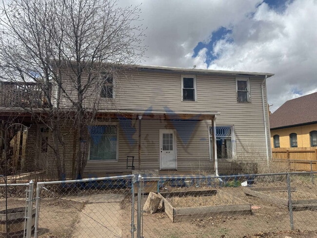 Primary Photo - 2 bedroom + Office upstairs - 1/2 OFF 1ST ...