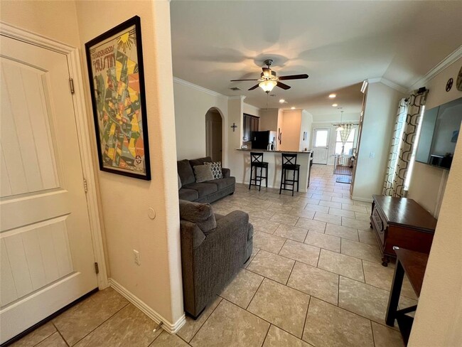 Building Photo - 10233 Crescendo Ln