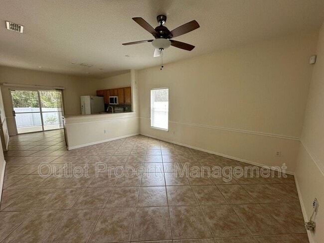 Building Photo - 4749 Waterside Pointe Cir