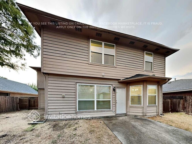 Building Photo - 17603 Chatham Way Dr