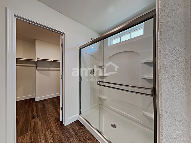 Building Photo - 8152 Inhibition Ct