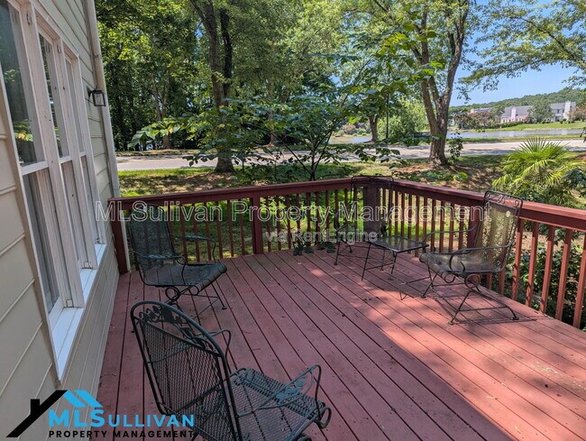 Building Photo - 4101 Grove Ridge Dr