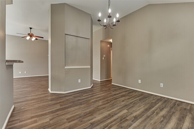 Building Photo - 11815 Terrero Ct