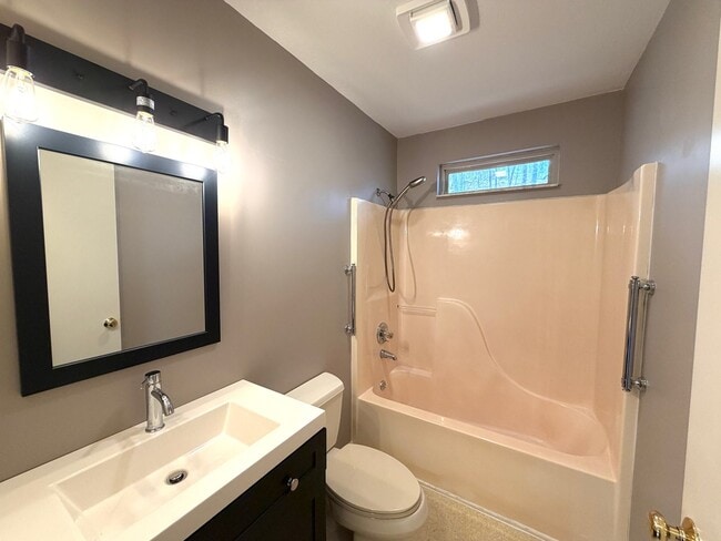 Building Photo - East AVL - Ready now! Big Basement!