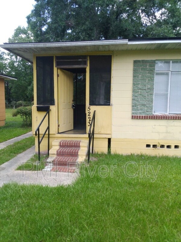 Building Photo - 5223 Polan Ln