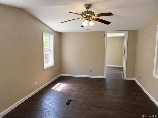 Building Photo - 46 Lime Kiln Rd