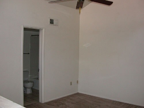Building Photo - Spacious 2 bedroom 2 bath Townhouse near B...
