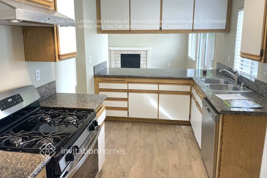 Building Photo - 28660 Newcastle Rd