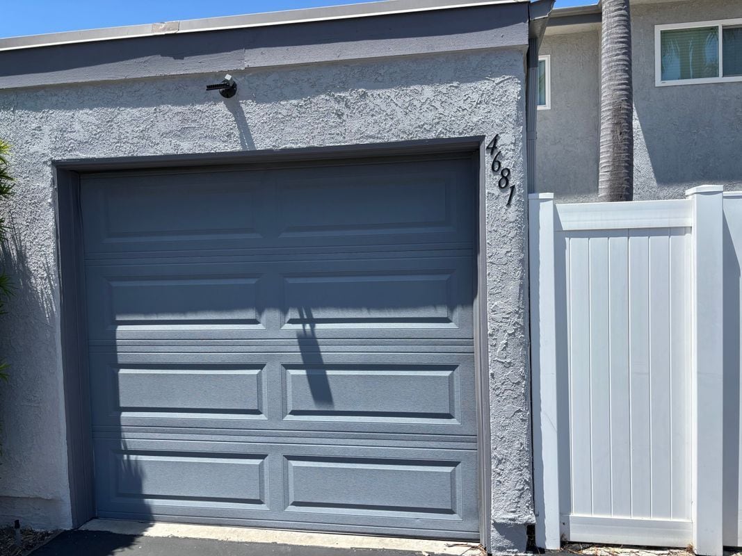 Building Photo - 4681 Twintree Dr