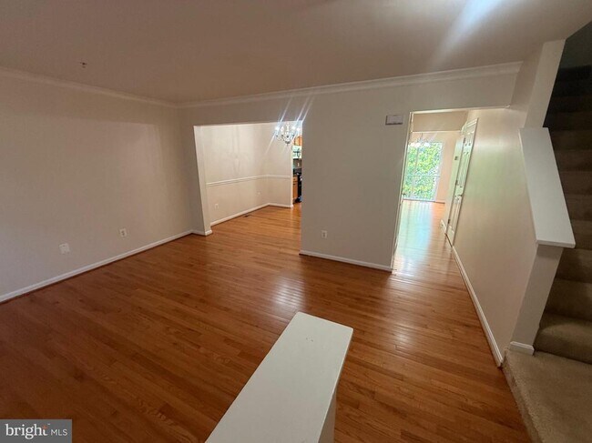 Building Photo - 4805 Springmaid Ln