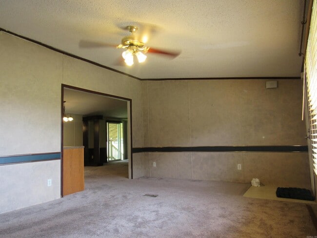 Building Photo - 7614 AR-38