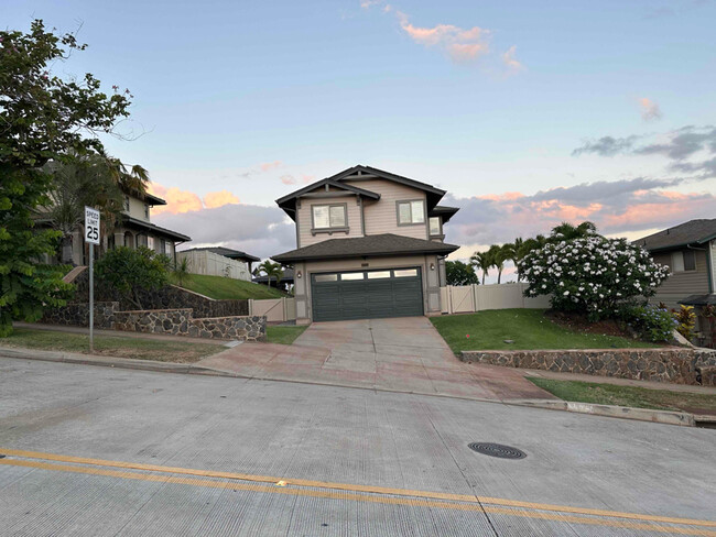 Primary Photo - 92-2064-2064 Kulihi St