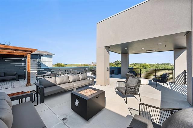 Building Photo - 3751 Heritage Towne Blvd.