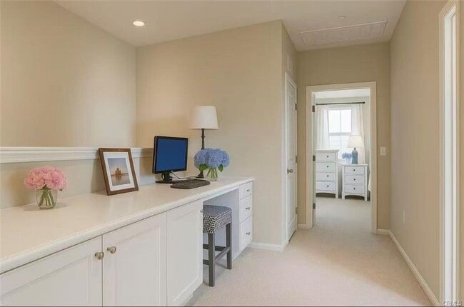 Building Photo - 254 Kempton