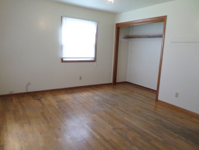 Building Photo - Privacy Fence and a Garage!