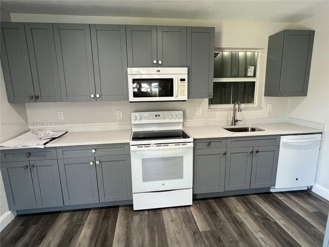 Building Photo - 2837 NW 8th St