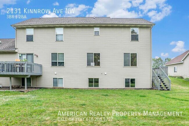 Building Photo - 2131 Kinnrow Ave NW