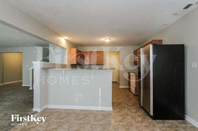 Building Photo - 10423 Apple Creek Dr