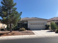 Building Photo - 2 Bedroom 2 Bathroom w/ Bonus Room in Appl...