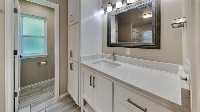 Building Photo - 1409 NW 182nd St