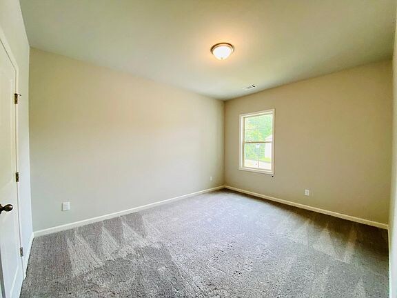 Building Photo - 1727 Holman Forest Dr NE