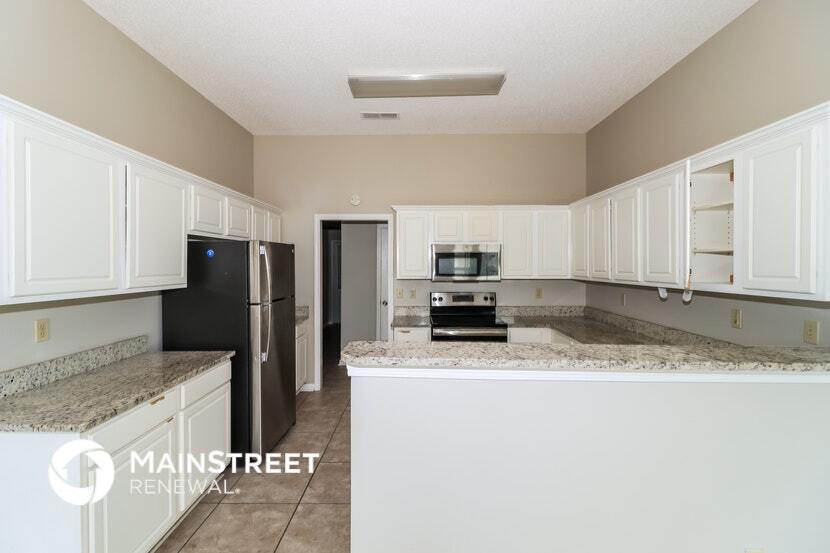 Building Photo - 9261 Sarsen Dr