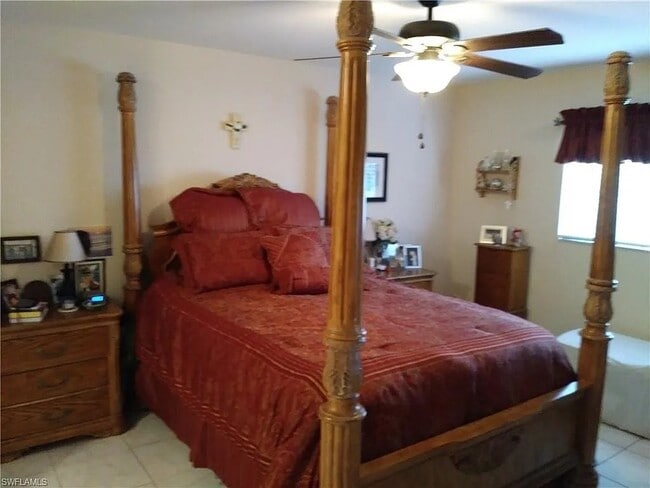 Building Photo - 502 NE 19th Ct